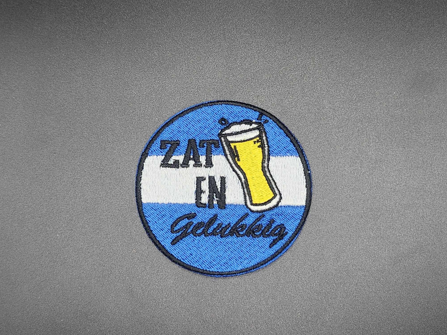 embleem zat & gelukkig