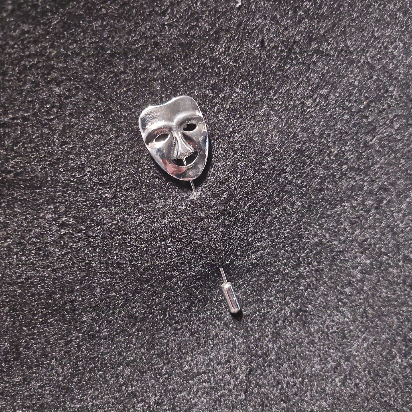Masker pinneke