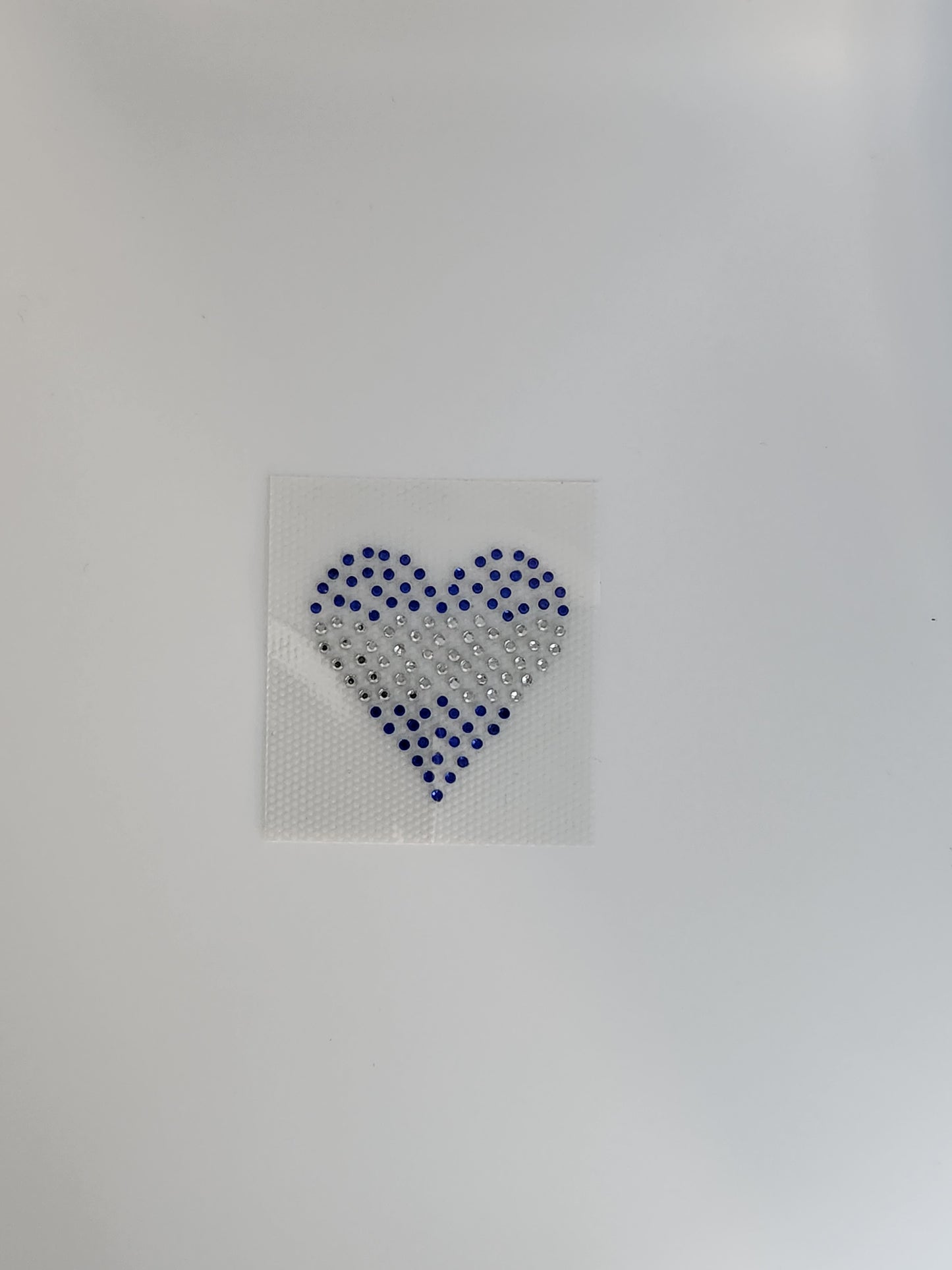 Strass embleem hartje blauw/zilver